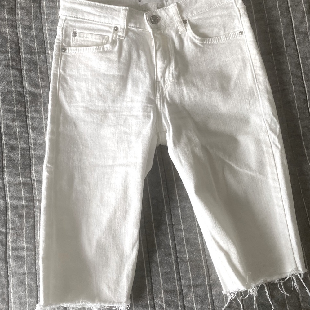 Capris